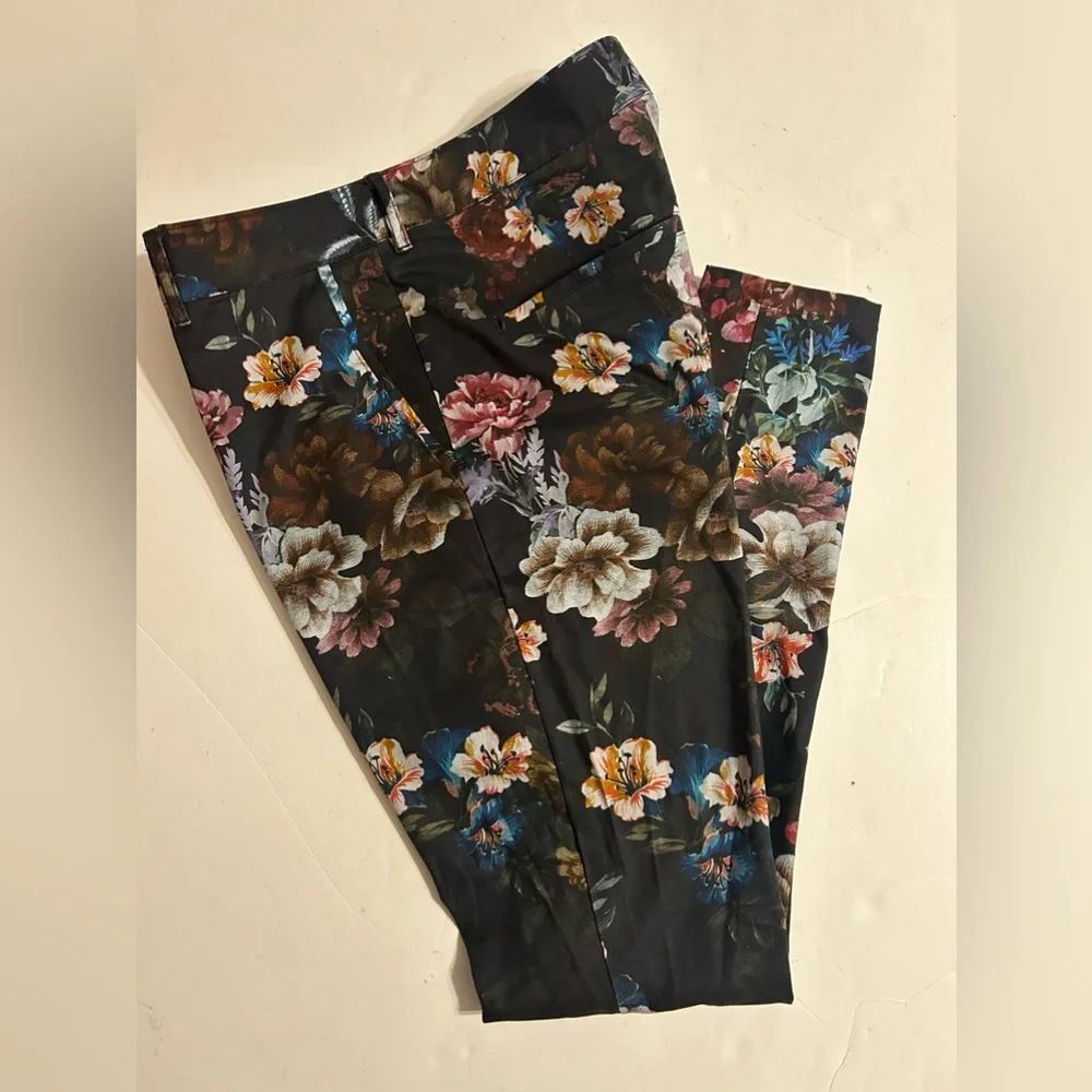 floral straight leg pants size 31 width 30 length